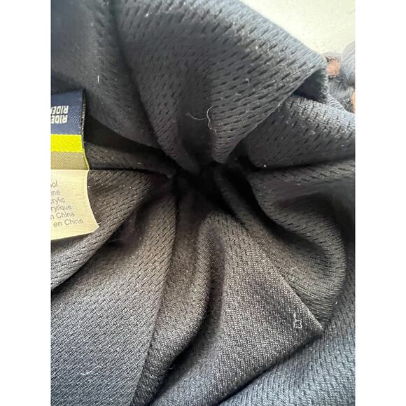 Burton Knit Earflap Hat Beanie Tie Chunky Knit Snowboard Brown Gray - Picture 7 of 7